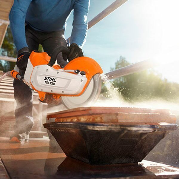 Аккумуляторное абразивно-отрезное устройство Stihl TSA 230 (AP 300 + AL 500)